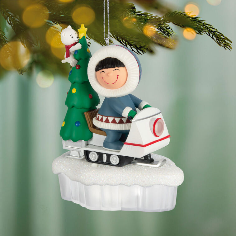 2026 Hallmark Keepsake Ornament - Frosty Friends Tree Delivery with Light