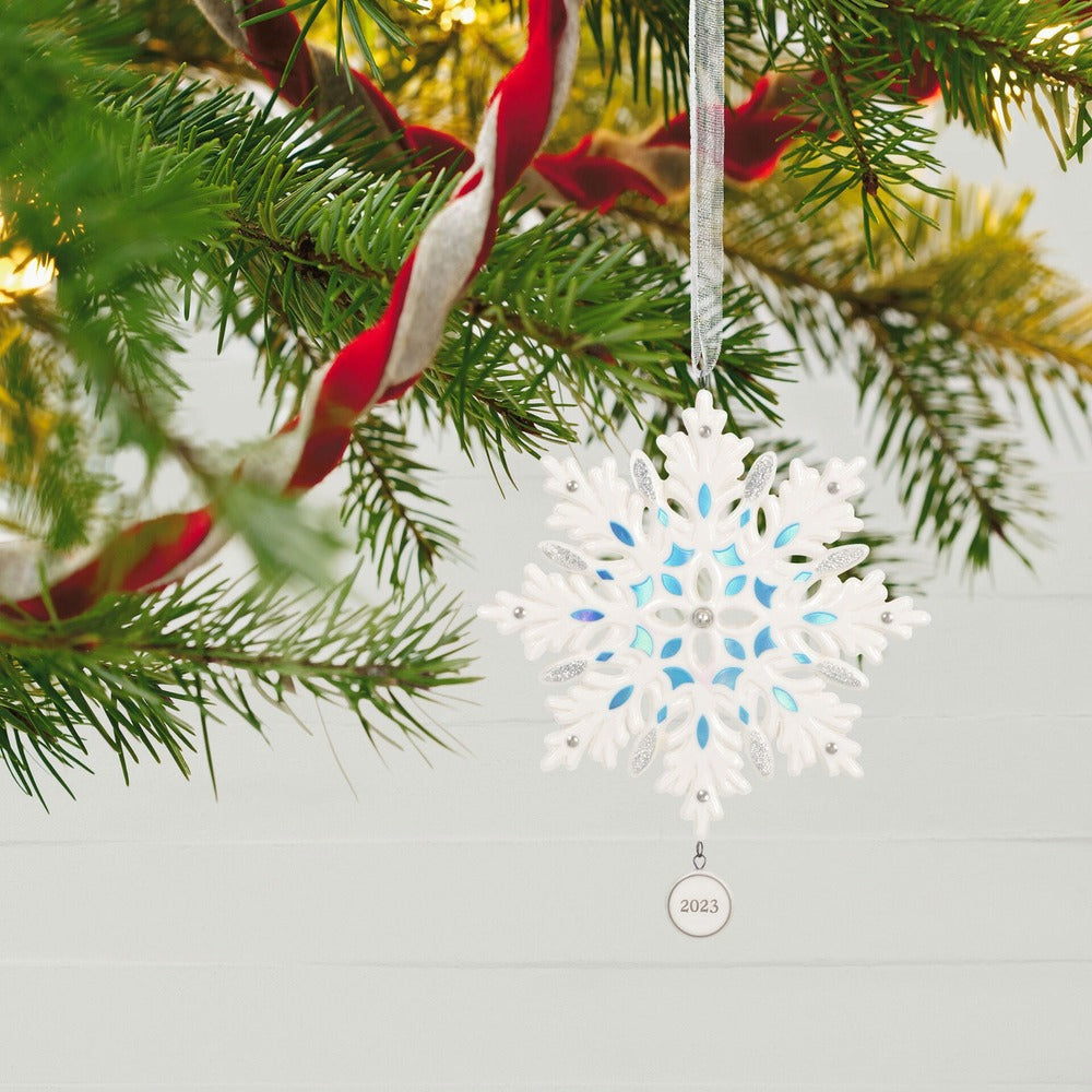 2023 Hallmark Keepsake Ornament - Snowflake