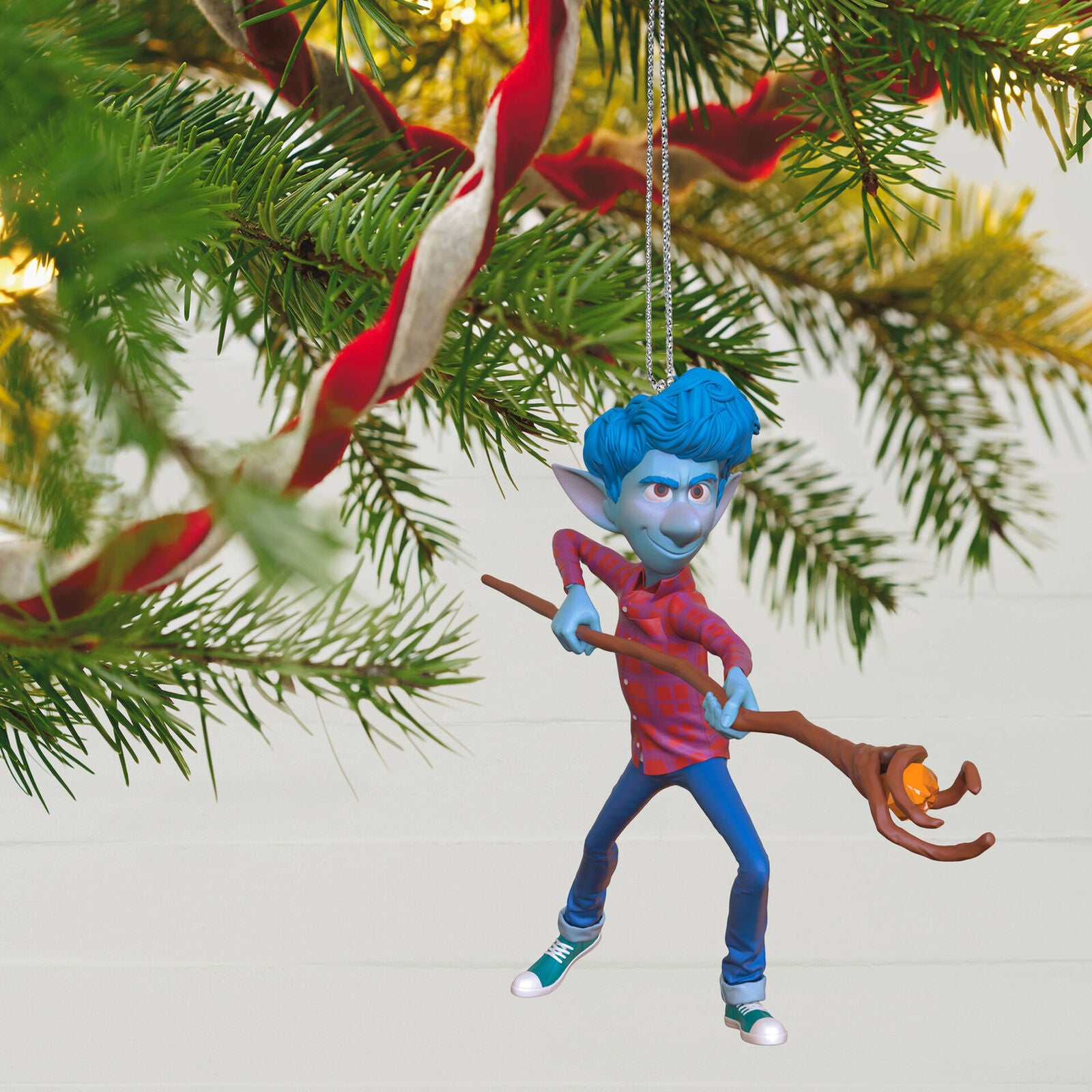 2020 Hallmark Keepsake Ornament - Disney/Pixar Onward Ian Lightfoot