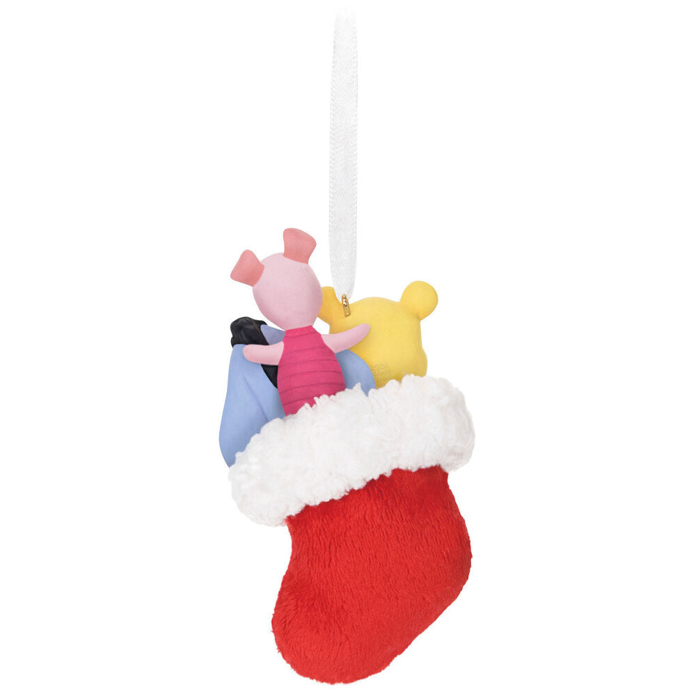 2024 Hallmark Keepsake Ornament - Disney Winnie the Pooh A Snuggly First Christmas