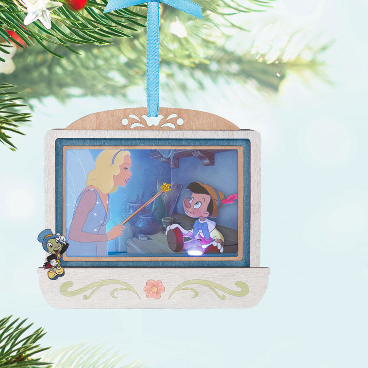 2025 Hallmark Keepsake Ornament - Disney Pinocchio 85th Anniversary Geppetto's Wish Come True Papercraft with Light