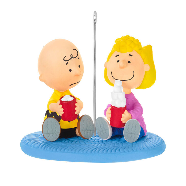2026 Hallmark Keepsake Ornament - The Peanuts Gang More Marshmallows, Please!