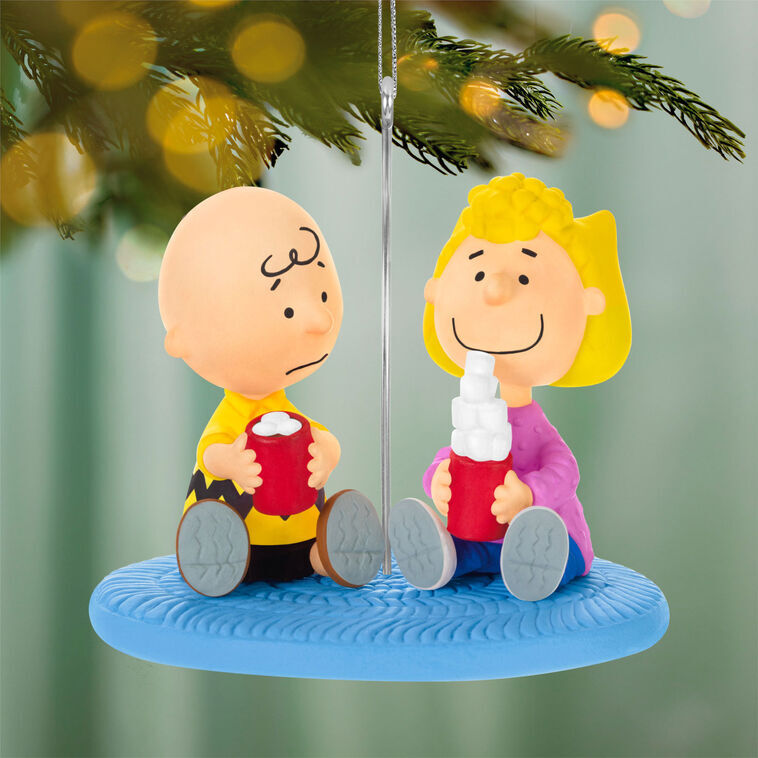 2026 Hallmark Keepsake Ornament - The Peanuts Gang More Marshmallows, Please!