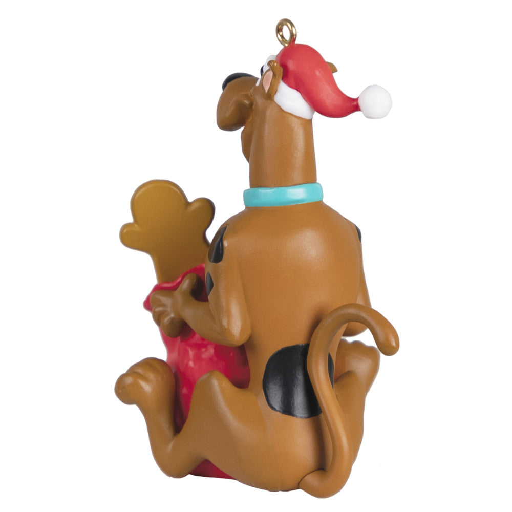 2022 Hallmark Keepsake Ornament - Scooby-Doo Santa Scooby