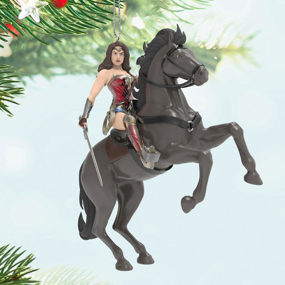 2024 Hallmark Keepsake Ornament - DC Comics Wonder Woman