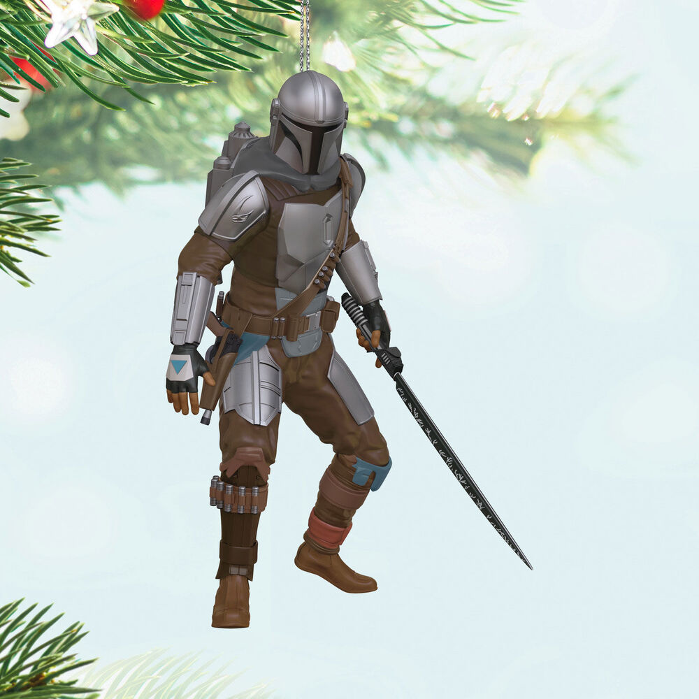 2024 Hallmark Keepsake Ornament - Star Wars: The Mandalorian Wielding the Darksaber