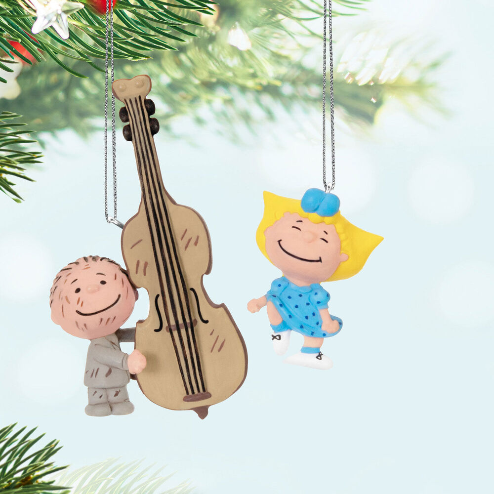 2024 Hallmark Keepsake Ornament - The Peanuts Gang Sally and Pigpen (Mini Set of 2)