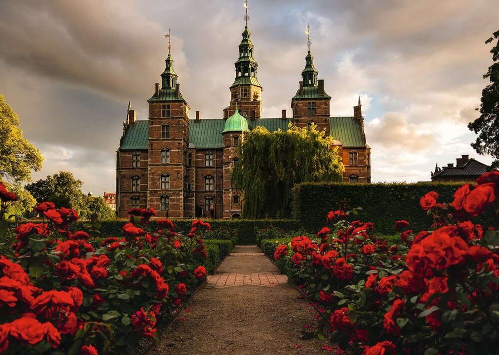 Ravensburger Puzzle 1000pc - Rosenborg Castle, Denmark