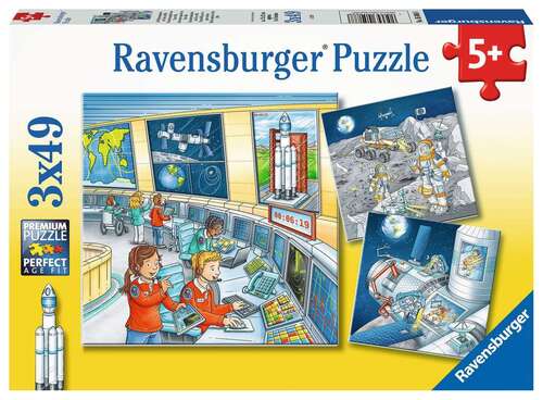 Ravensburger Puzzle 3 x 49pc - Tom & Mia Go On a Space Mission