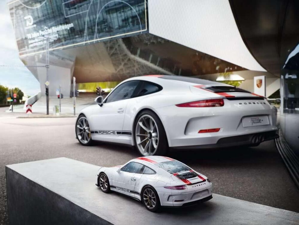 Ravensburger 3D Puzzle 108pc - Porsche 911R