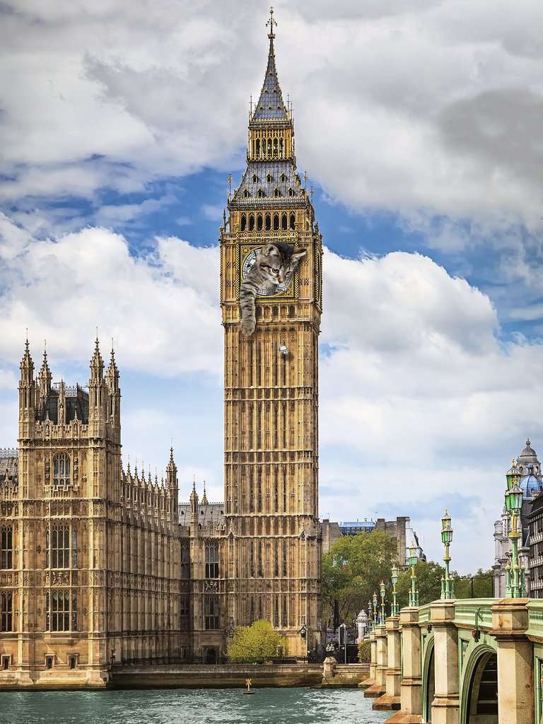 Ravensburger Puzzle 1500pc - Funny Cat on Big Ben