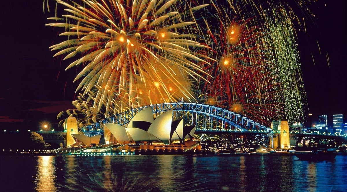 Ravensburger Puzzle 1000pc - Fireworks Over Sydney Australia