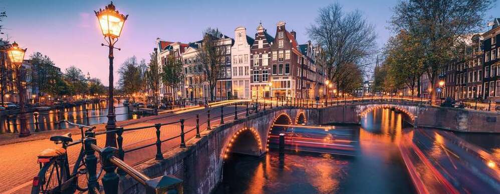 Ravensburger Puzzle 1000pc - Evening in Amsterdam Panorama