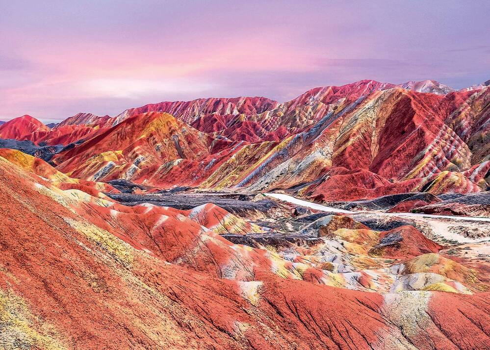 Ravensburger Puzzle 1000pc - Rainbow Mountains, China
