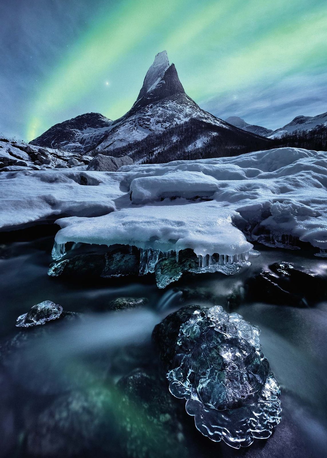 Ravensburger Puzzle 1000pc - Mount Stetind in North Norway