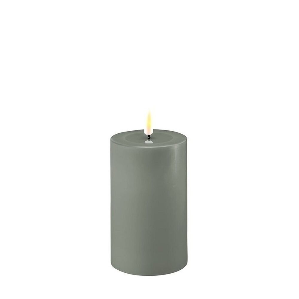 Deluxe Homeart Flameless Candle - Salvie Green 7.5 x 12.5cm