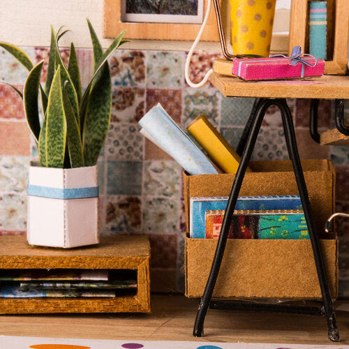 Rolife Wooden Model - DIY Minature House SOHO time