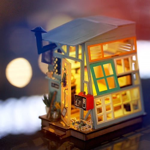 Rolife Wooden Model - DIY Minature House Wooden Hut