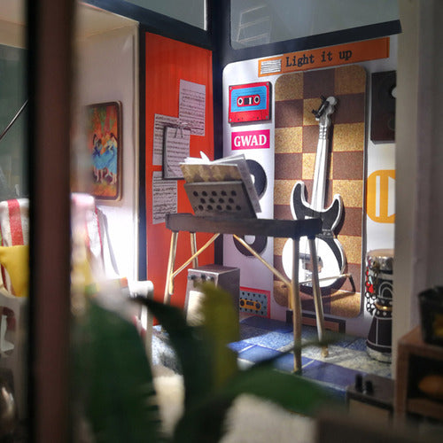 Rolife Wooden Model - DIY Minature House Kevin's Studio