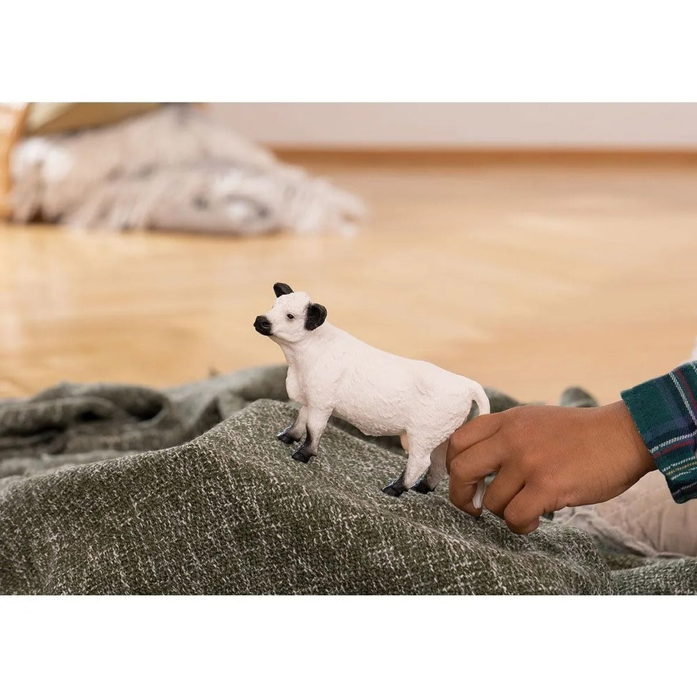 Schleich Farm World - Galloway Cow