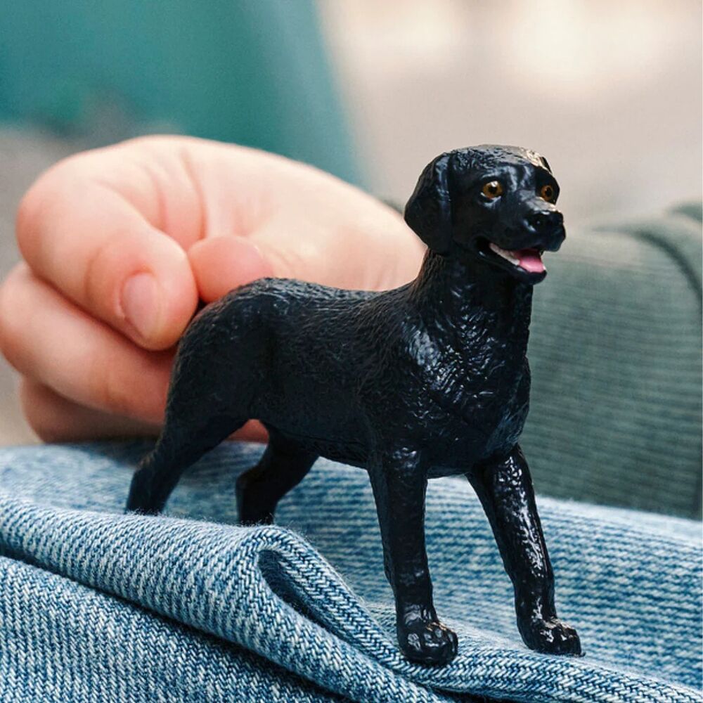 Schleich Farm World - Black Labrador Retriever Female
