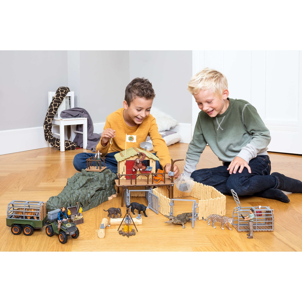 Schleich Wild Life - Quad Bike with Trailer and Ranger