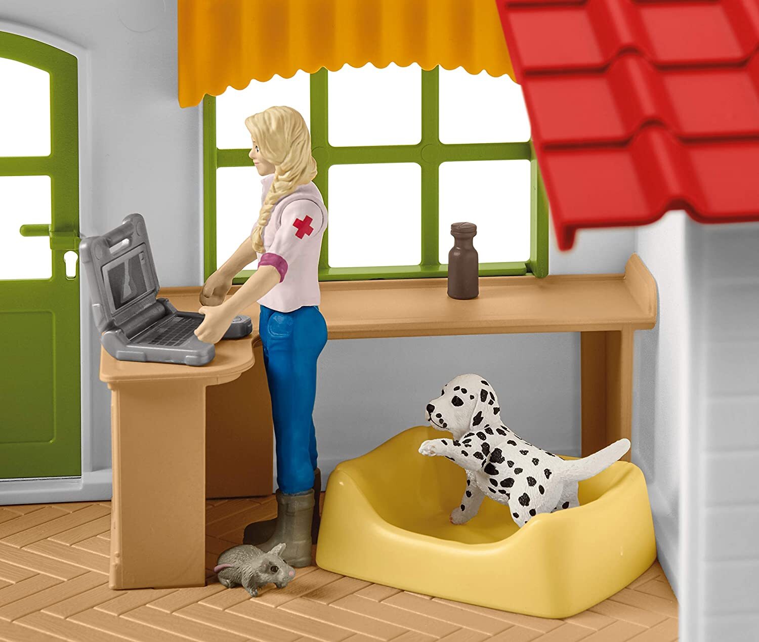 Schleich Farm World - Veterinarian Practice With Pets
