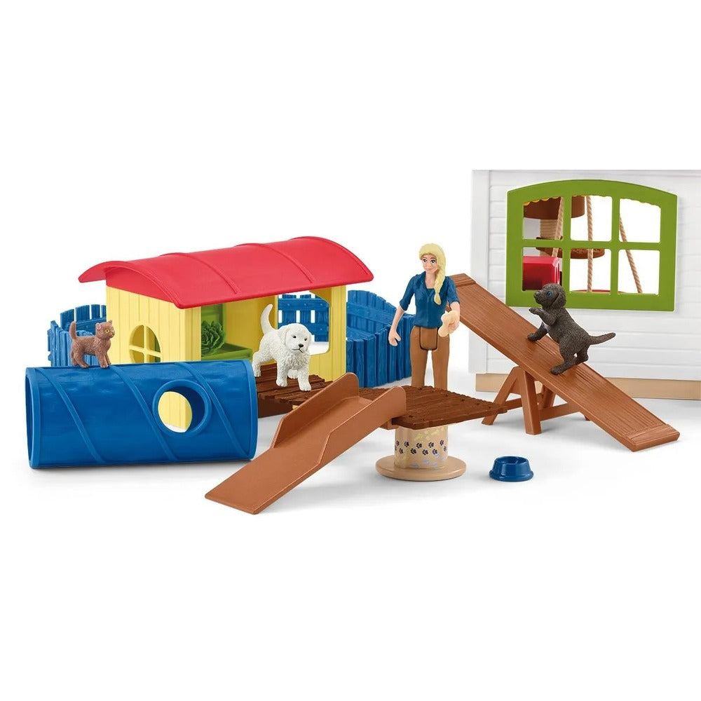 Schleich Farm World - Pet Hotel