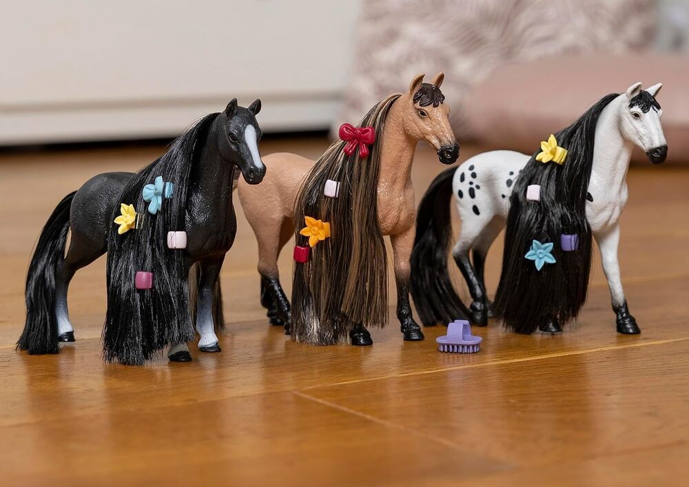 Schleich Horse Club - Sofia's Beauties - Beauty Quarter Horse Mare (Black)
