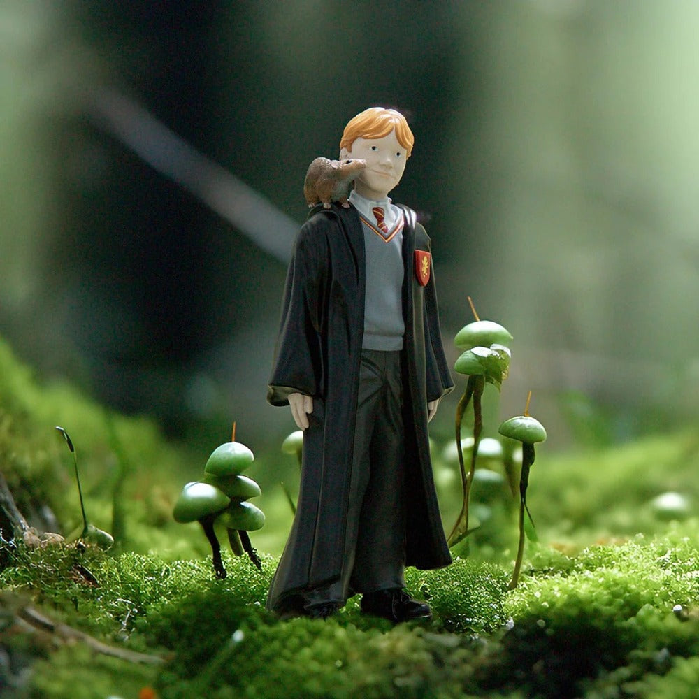 Schleich Wizarding World of Harry Potter - Ron Weasley & Scabbers