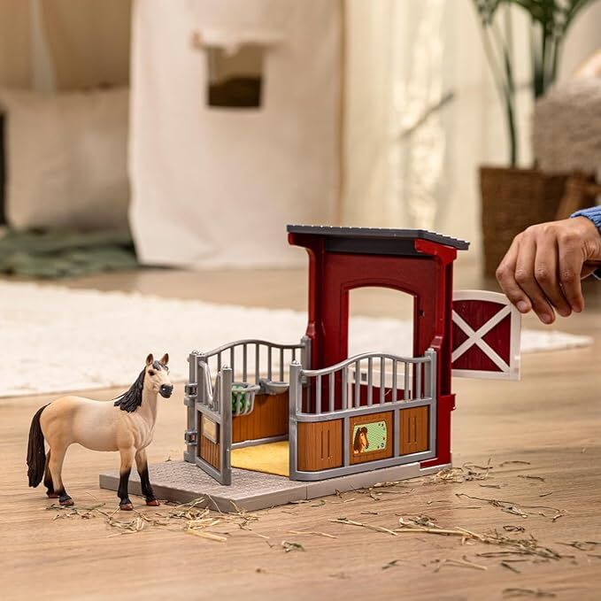 Schleich Farm World - Ponybox with Mustang Mare