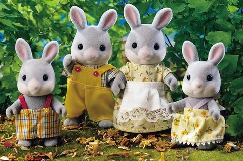 Sylvanian Families - Cottontail Rabbit Family
