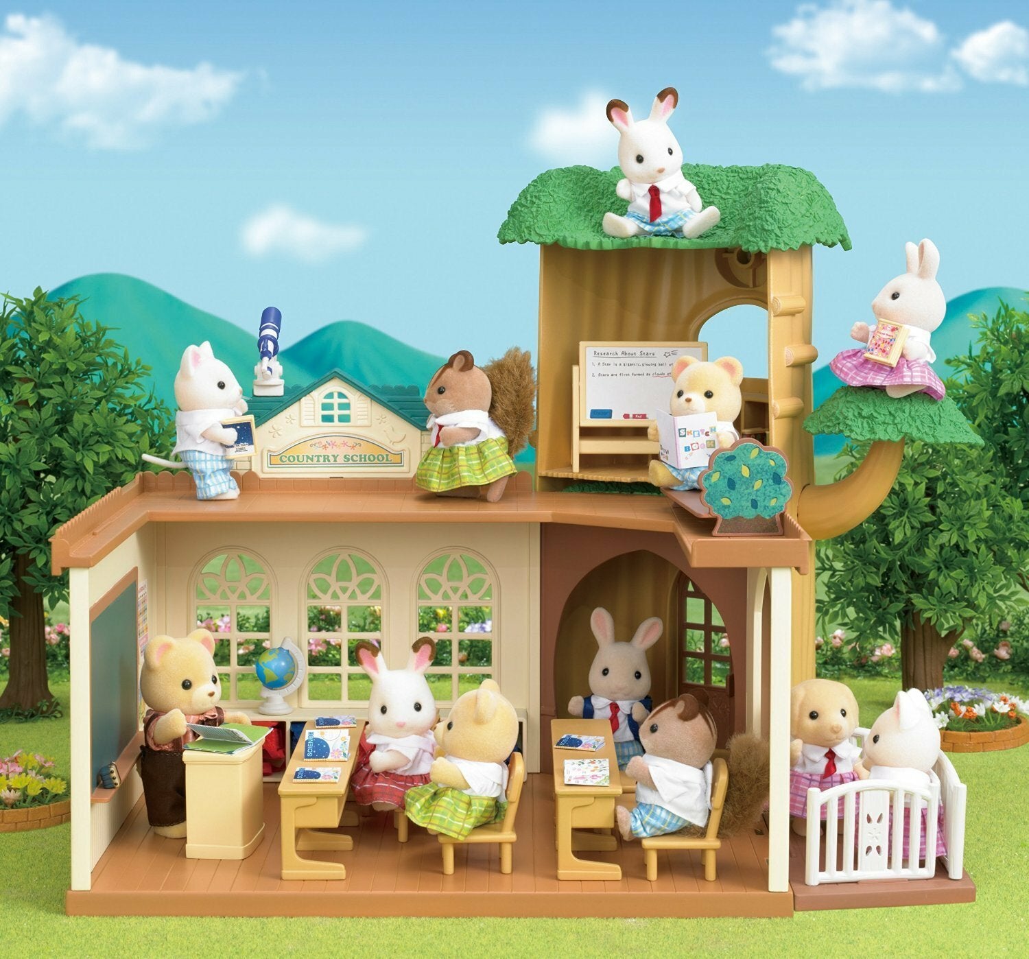 Sylvanian Families - Country Tree School