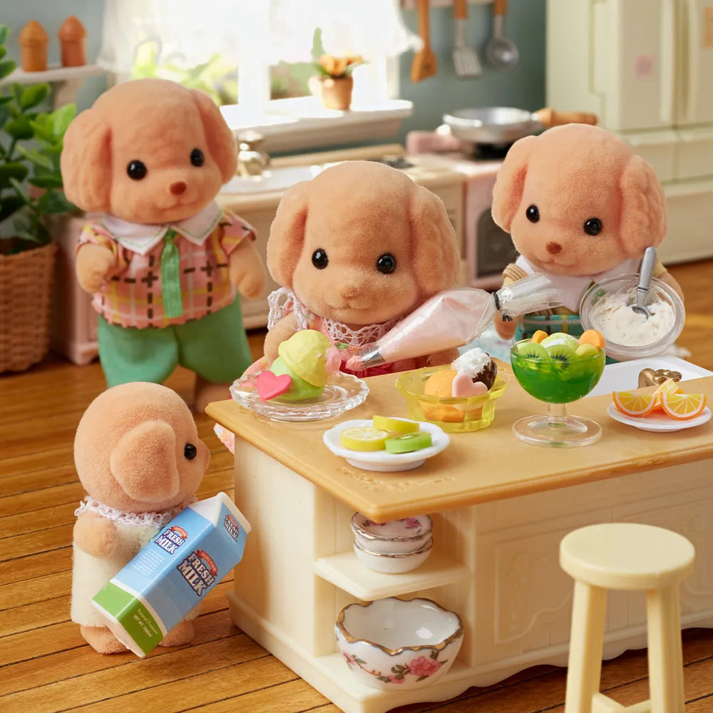 Sylvanian Families - Toy Poodle Family