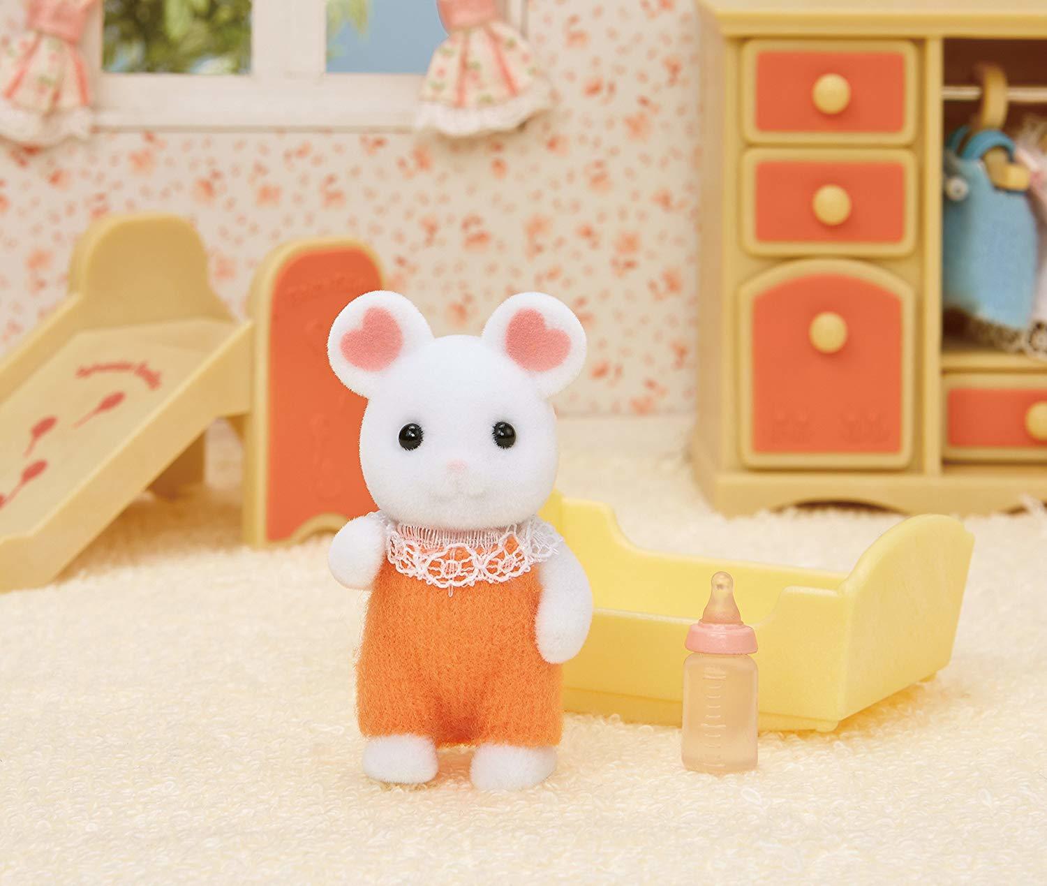 Sylvanian Families - Marshmallow Mouse Baby