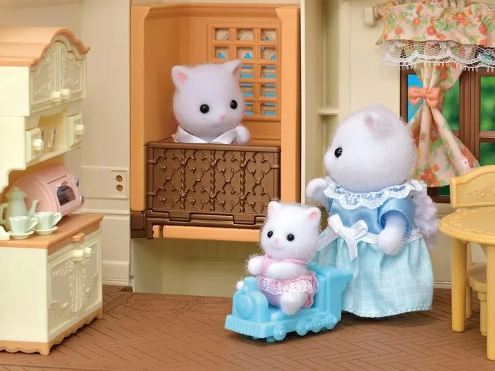 Sylvanian Families - Red Roof Tower House Gift Set