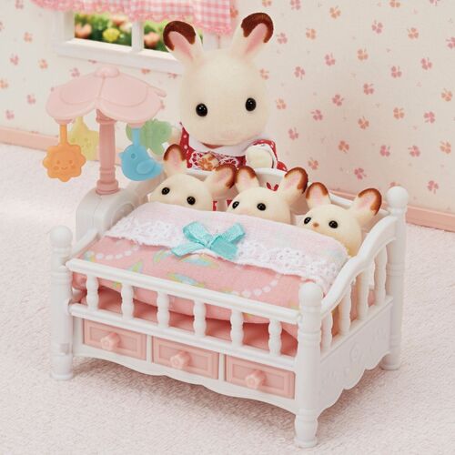 Sylvanian Families - Crib with Mobile