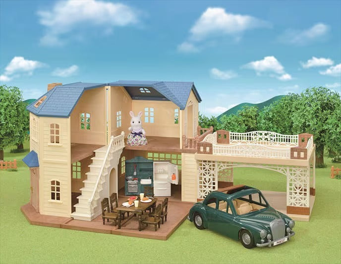 Sylvanian Families - Large House With Carport Gift Set