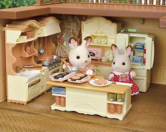 Sylvanian Families - Red Roof Country Home Secret Attic Playroom Gift Set