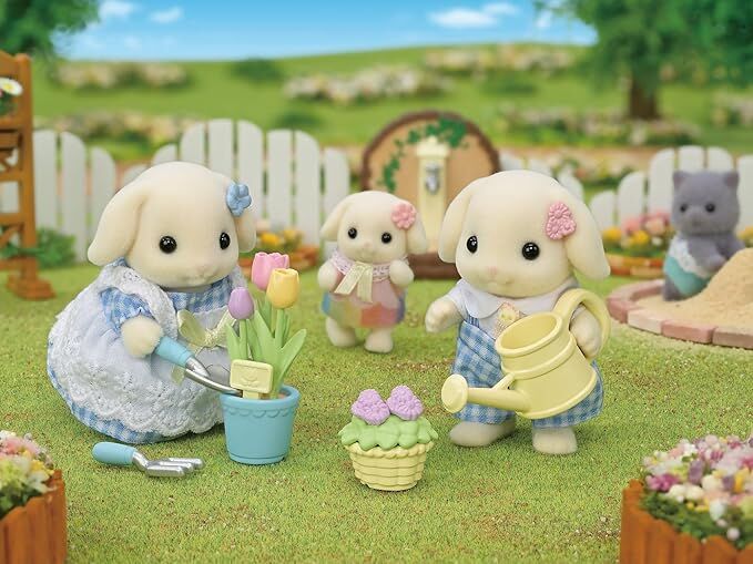 Sylvanian Families - Flora Rabbit Sister & Brother Blossom Gardening Set