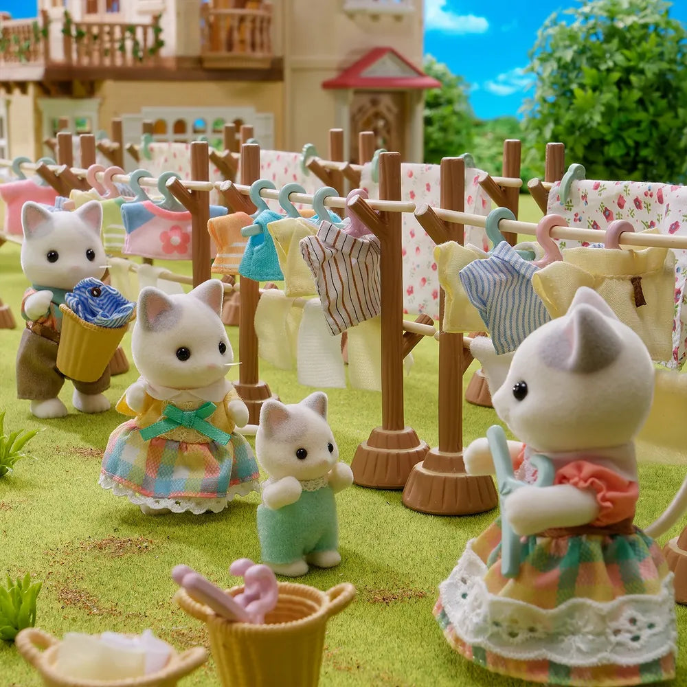 Sylvanian Families - Latte Cat Family