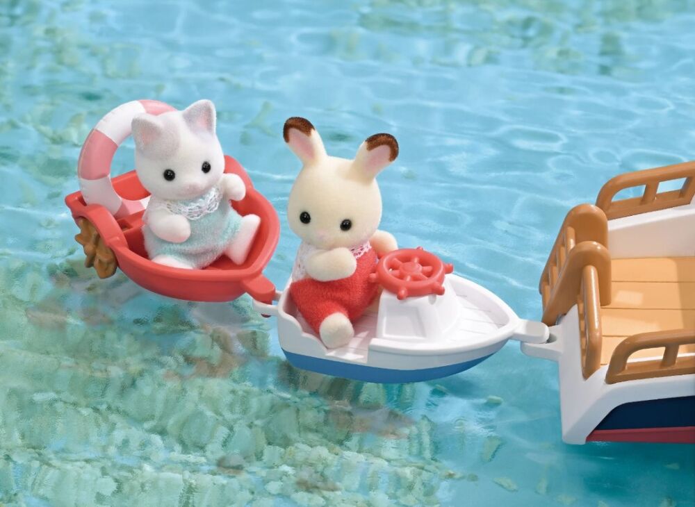 Sylvanian Families - Seal Sailor's Leisure Boat