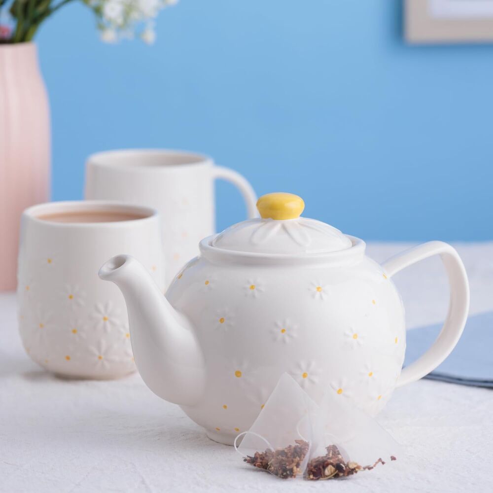 Price & Kensington - Daisy 6 Cup Teapot (1.1L)