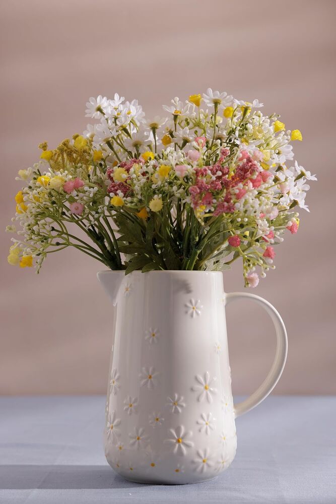 Price & Kensington - Daisy Jug (1.2L)
