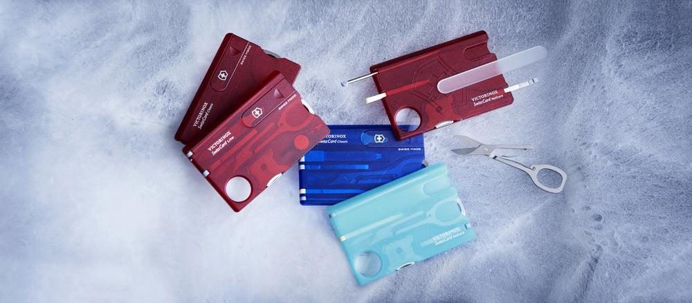 Victorinox Swisscard - Classic Red Translucent