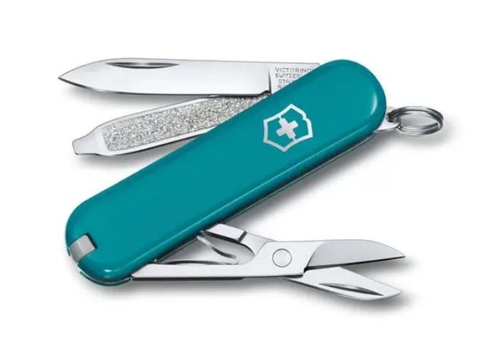 Victorinox Swiss Army Knife - Classic SD Mountain Lake
