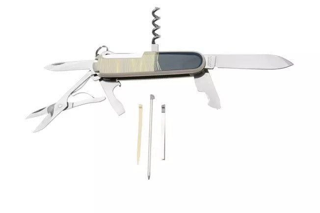 Victorinox Companion Swiss Army Knife - Classic SD Live To Explore New York Style