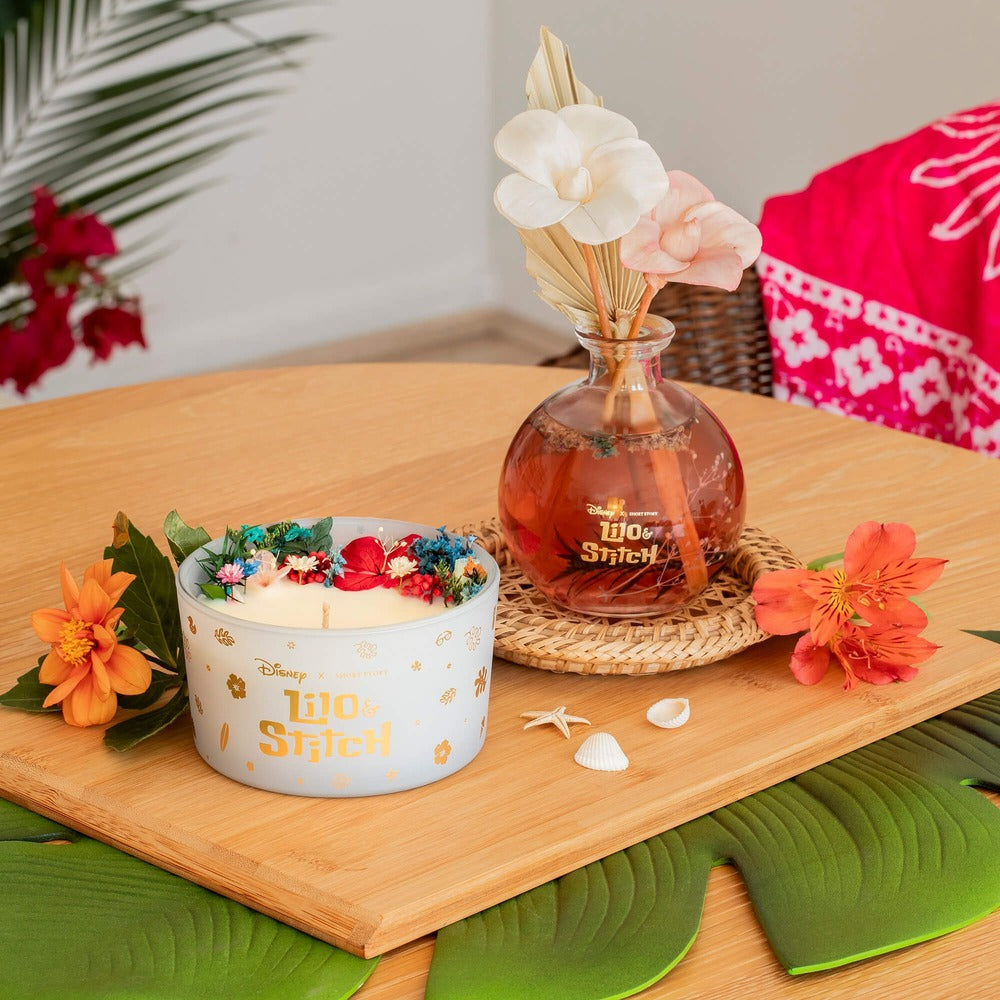 Disney x Short Story Candle - Lilo & Stitch