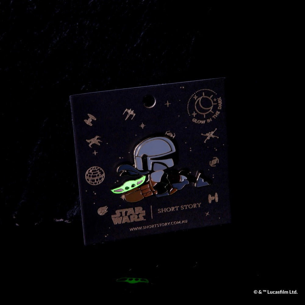 Star Wars x Short Story Enamel Pin - Mandalorian