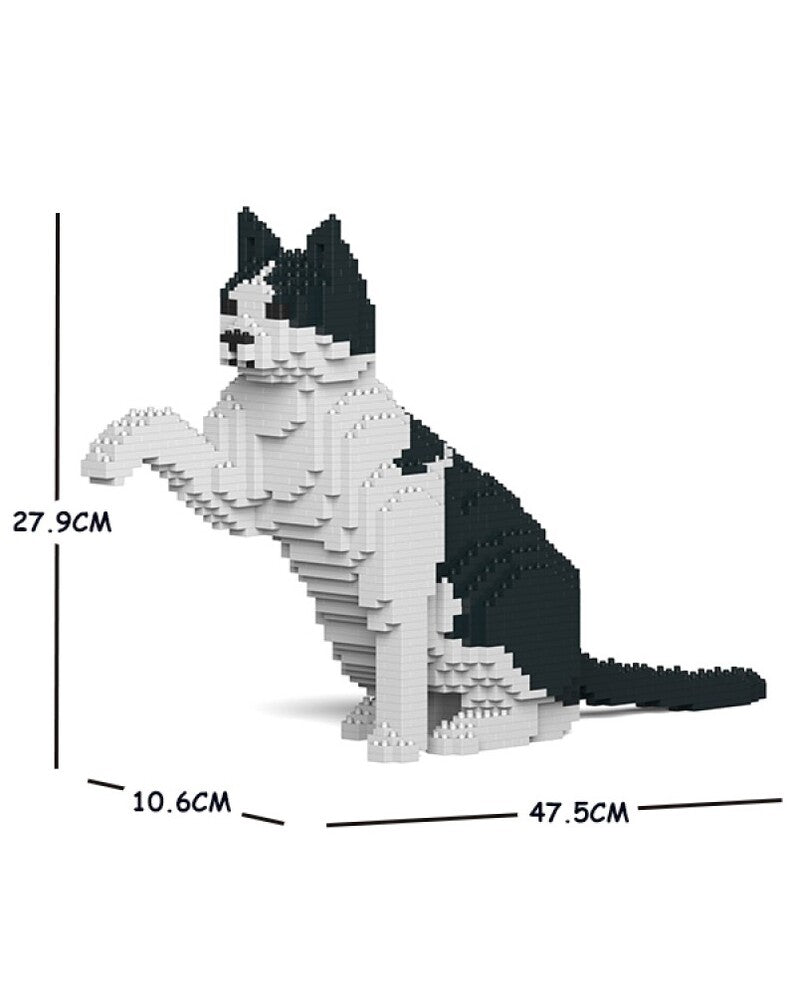 Jekca Animals - Black & White Cat Pawing 27cm